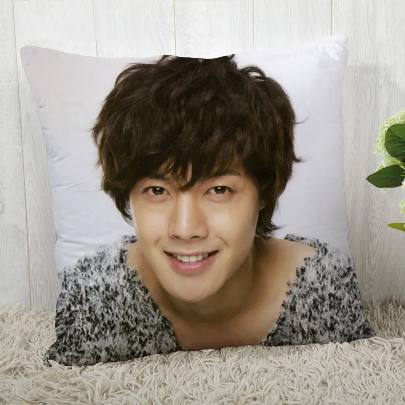 Kim Hyun Joong Pillow Cover Customize Pillow Case Modern Home Decorative Pillowcase For Living Room 45X45cm
Kim Hyun Joong Pillow Cover Customize Pillow Case Modern Home Decorative Pillowcase For Living Room 45X45cm