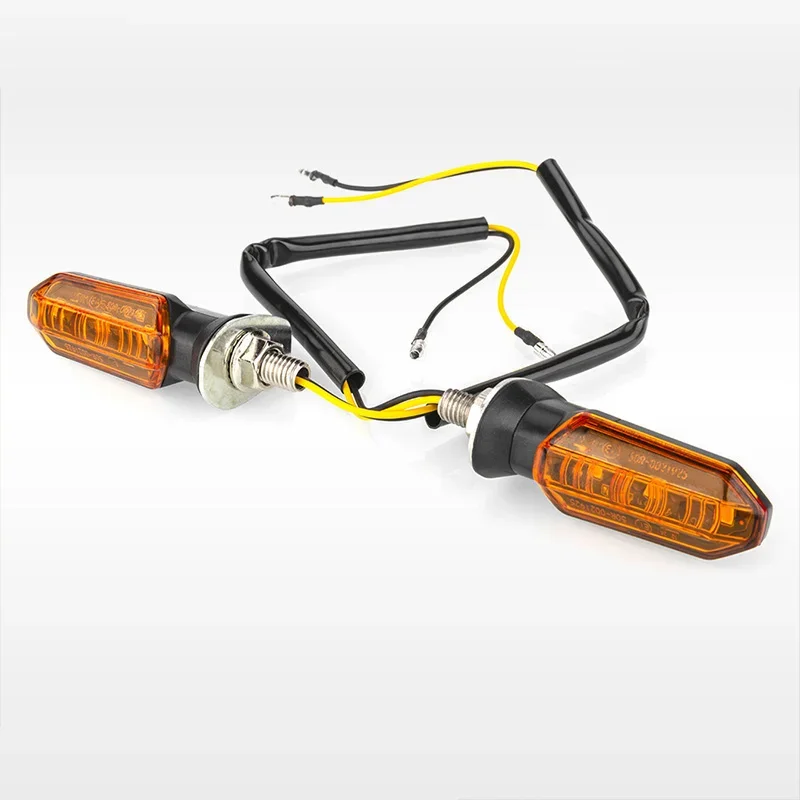Светодиодные поворотники для мотоцикла, мини-фонарь с желтым светом, указатели поворота, запчасти для Honda, Suzuki, Kawasaki, Yamaha, 12 В
Светодиодные поворотники для мотоцикла, мини-фонарь с желтым светом, указатели поворота, запчасти для Honda, Suzuki, Kawasaki, Yamaha, 12 В