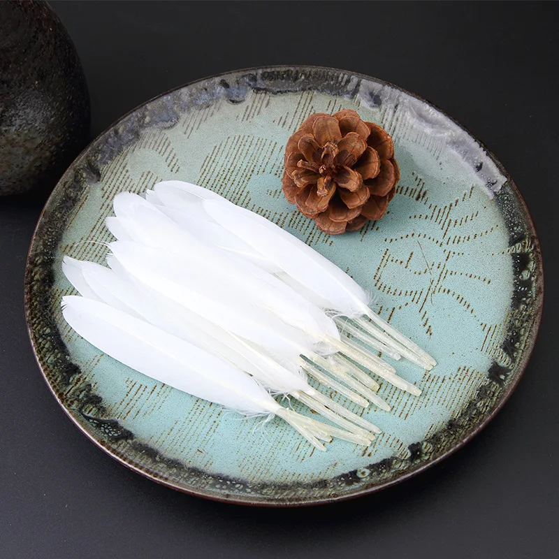 10-15cm colorful DIY natural goose feather small straight knife feather handmade earring accessories 50pcs/pack
10-15cm colorful DIY natural goose feather small straight knife feather handmade earring accessories 50pcs/pack