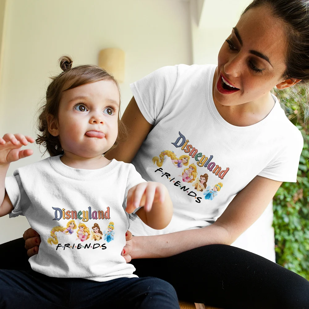 Disneyland Princess Freidns Cute T Shirt For Girls Disney Fashion Family Vacation Mather and Kids Matching Clothes Dropshipping
Disneyland Princess Freidns Cute T Shirt For Girls Disney Fashion Family Vacation Mather and Kids Matching Clothes Dropshipping
