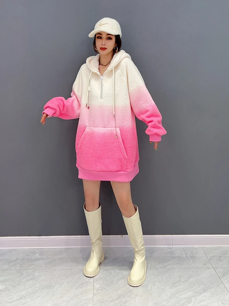 SuperAen 2022 Winter New Korean Fashion Color-blocked Hooded Lamb Wool Women's Oversized Hoodies
SuperAen 2022 Winter New Korean Fashion Color-blocked Hooded Lamb Wool Women's Oversized Hoodies