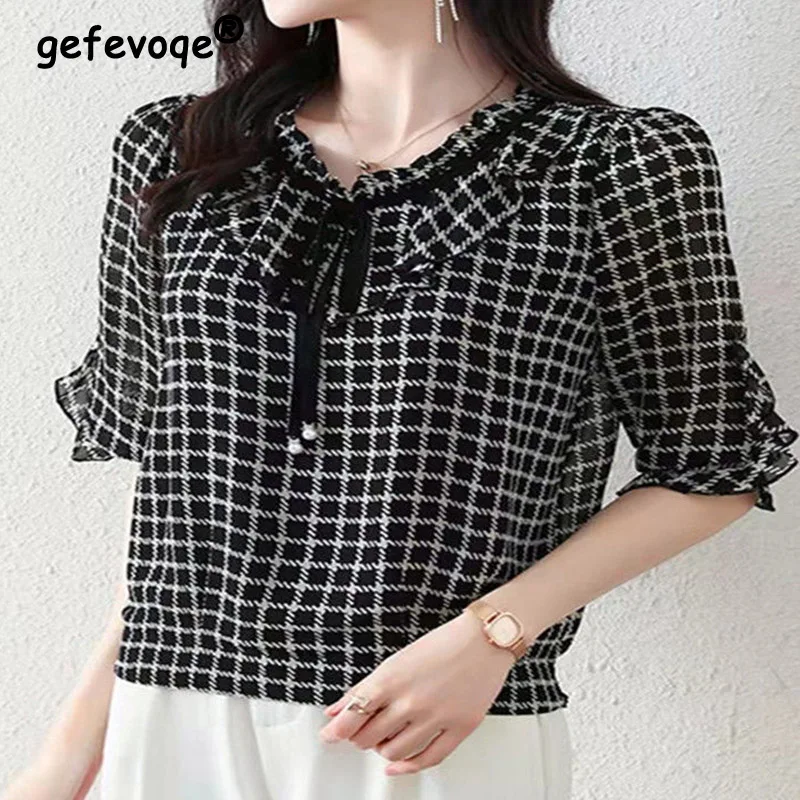 Elegant Fashion Plaid Ruffles Drawstring Chiffon Shirt Summer 2022 New O-Neck Short Sleeve Loose Pullover Blouse Female Clothing
Elegant Fashion Plaid Ruffles Drawstring Chiffon Shirt Summer 2022 New O-Neck Short Sleeve Loose Pullover Blouse Female Clothing