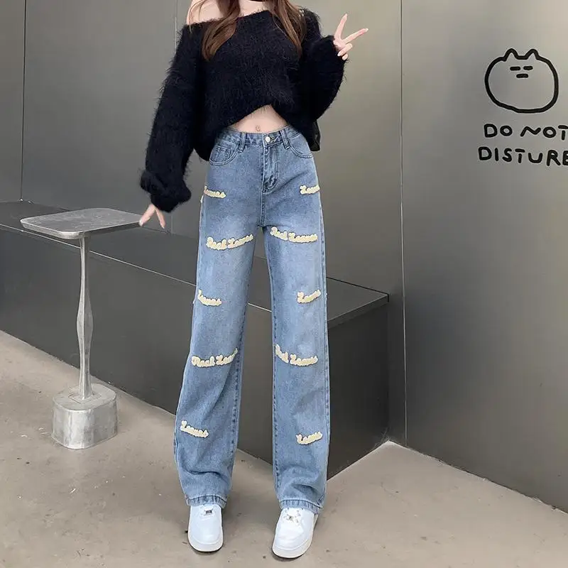 Trend Letter Embroidery Jeans Woman Korean Fashion Women's High Waist Blue Jeans Streetwear Y2k Straight Baggy Pants
Trend Letter Embroidery Jeans Woman Korean Fashion Women's High Waist Blue Jeans Streetwear Y2k Straight Baggy Pants