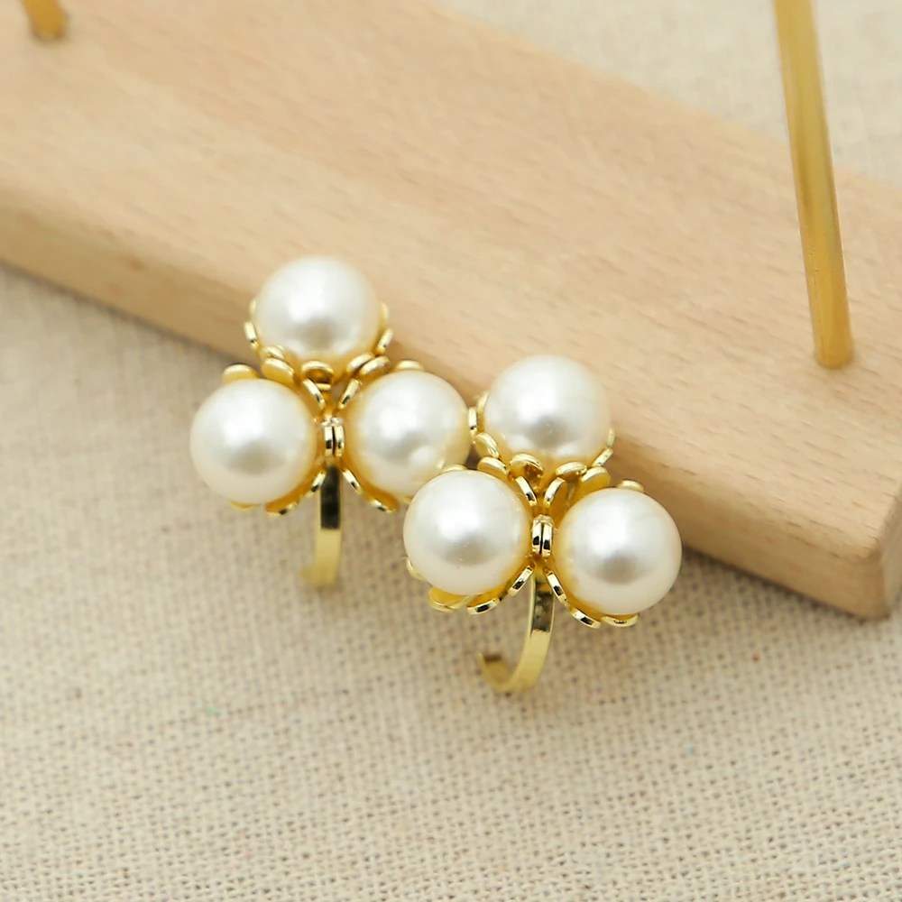 Korean Fashion Imitation Pearls Earrings For Women Gold Silver Color Round Metal Cute Girls Jewelry Party Gift Accessories
Korean Fashion Imitation Pearls Earrings For Women Gold Silver Color Round Metal Cute Girls Jewelry Party Gift Accessories