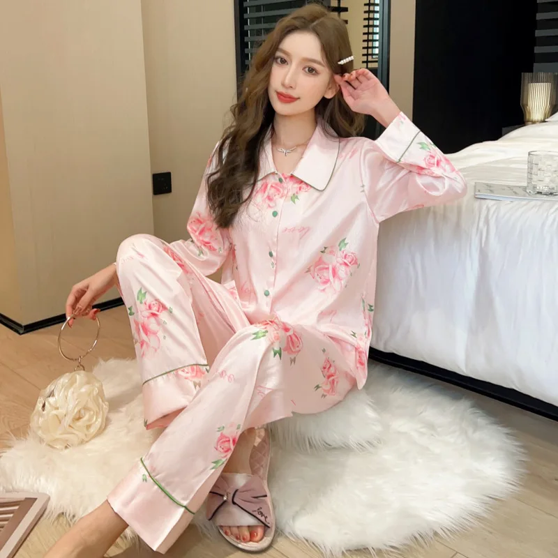 2023 New Women's Pajamas Ice Silk Thin Long Sleeve Cardigan Suit Can Be plus Size Homewear
2023 New Women's Pajamas Ice Silk Thin Long Sleeve Cardigan Suit Can Be plus Size Homewear