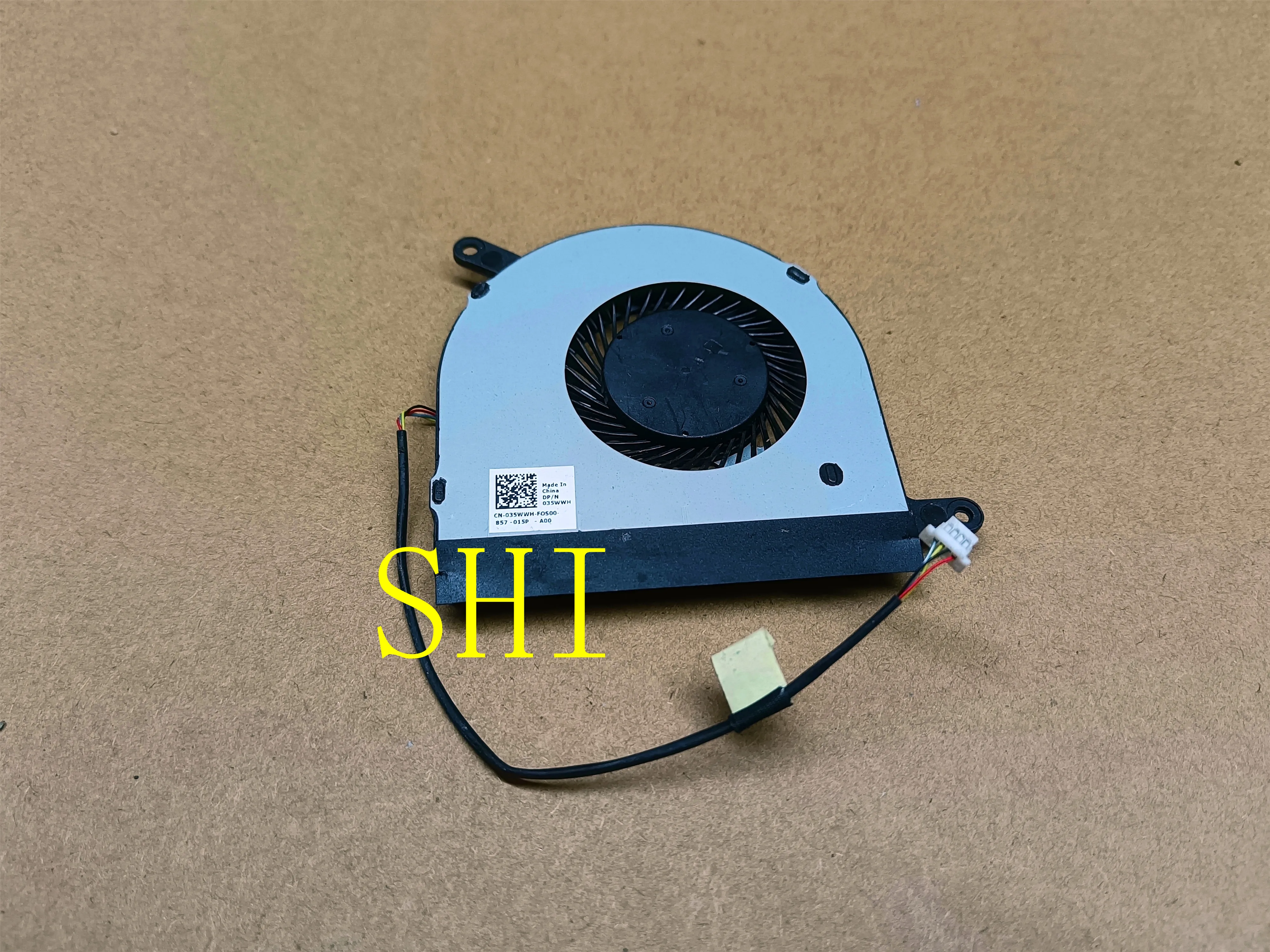 035WWH Laptop Cooling Fan FOR Dell Inspiron 17 7773 7778 7779 CPU Cooling Fan 35WWH 023.100AJ.000 free shipping
035WWH Laptop Cooling Fan FOR Dell Inspiron 17 7773 7778 7779 CPU Cooling Fan 35WWH 023.100AJ.000 free shipping