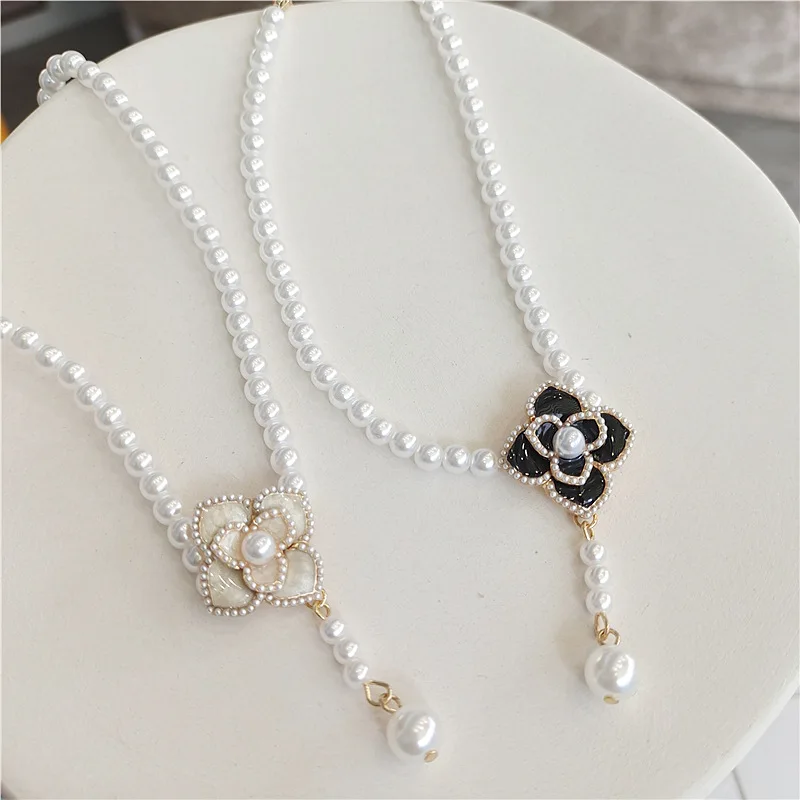 Pearl Necklace White Black Flower Beaded Pendant Luxury Brand Trendy Jewelry Party Accessories Gift for Women
Pearl Necklace White Black Flower Beaded Pendant Luxury Brand Trendy Jewelry Party Accessories Gift for Women