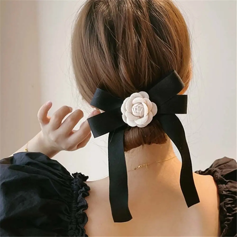 1 Pc Trendy Camellia Hairpin Women Temperament Retro Hair Accessories Simple Ponytail Holder Hair Tools
1 Pc Trendy Camellia Hairpin Women Temperament Retro Hair Accessories Simple Ponytail Holder Hair Tools