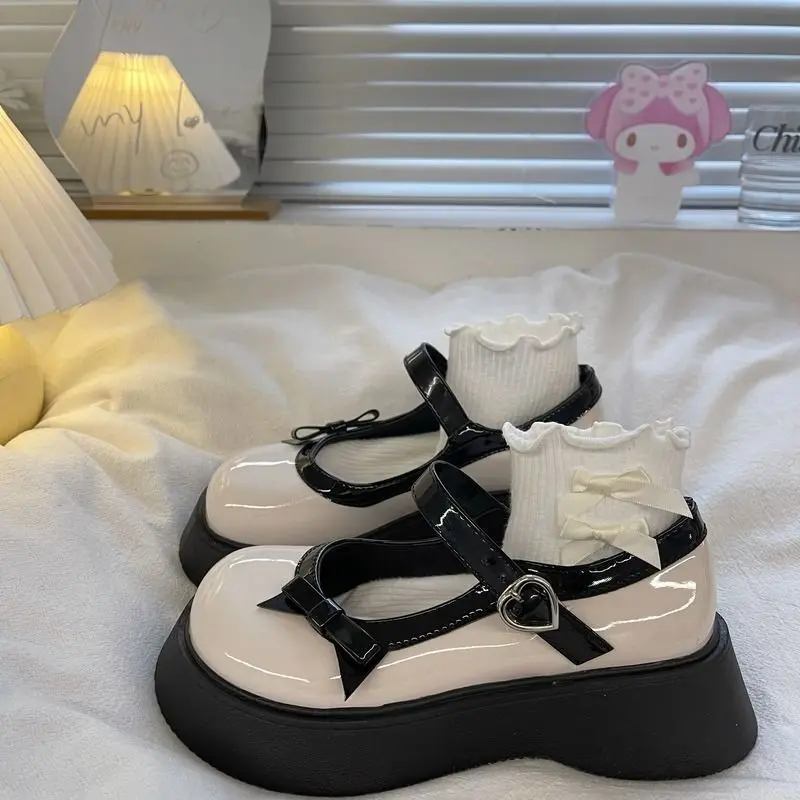Large base small leather shoes female restoring ancient ways the new spring 2022 French big head sponge jk Mary Jane shoes
Large base small leather shoes female restoring ancient ways the new spring 2022 French big head sponge jk Mary Jane shoes