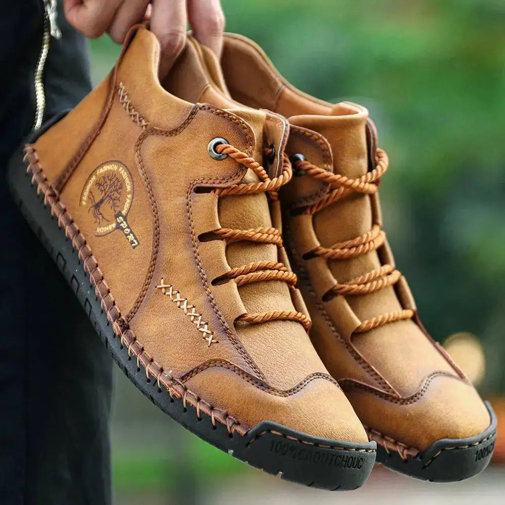 Hot Sale Men's Casual Shoes Lace-up Add Cotton Keep Warm Lining Business Boots Comfortable Hard-wearing Sneakers
Hot Sale Men's Casual Shoes Lace-up Add Cotton Keep Warm Lining Business Boots Comfortable Hard-wearing Sneakers