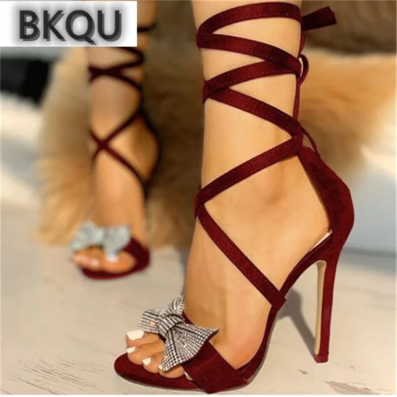 2022 New Glitter Rhinestones Thin Heels Pumps Crystal Bowknot Summer Lady Shoes Open Toe Lace-up Party Prom Shoes Sandals Woman
2022 New Glitter Rhinestones Thin Heels Pumps Crystal Bowknot Summer Lady Shoes Open Toe Lace-up Party Prom Shoes Sandals Woman
