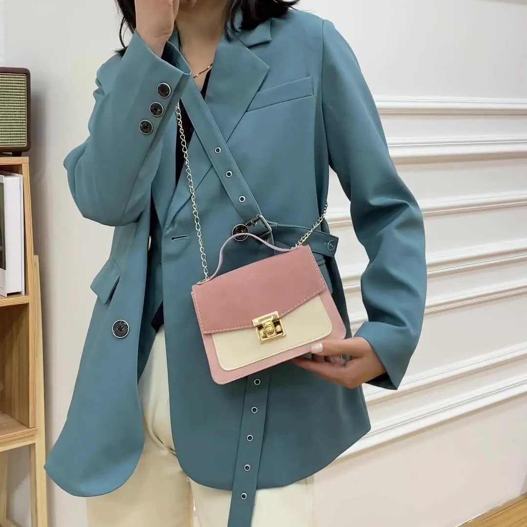 Bag 2023 summer new fashion retro women's bag niche design color chain bag single shoulder crossbody bag wholesale
Bag 2023 summer new fashion retro women's bag niche design color chain bag single shoulder crossbody bag wholesale