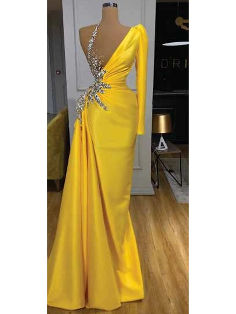 2023 Elegant Prom Dresses One Shoulder Floor-Length Mermaid Evening Gown Custom Satin Sweep Train Formal Robes De Soirée
2023 Elegant Prom Dresses One Shoulder Floor-Length Mermaid Evening Gown Custom Satin Sweep Train Formal Robes De Soirée