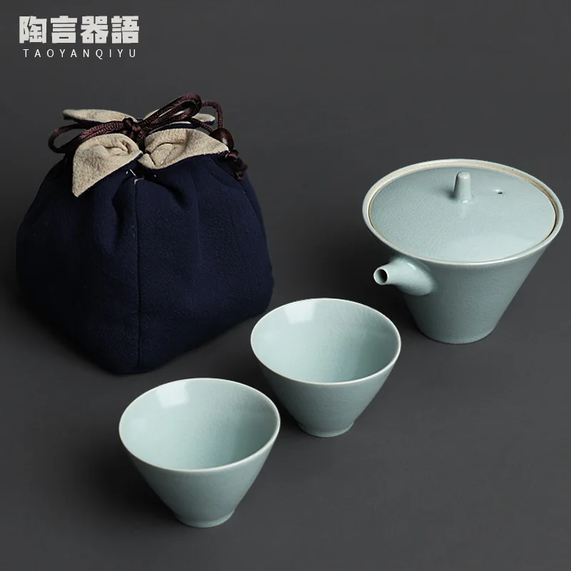 Cicada Wing Ru Ware Natural Crack One Pot Two Cups Travel Tea Set Wide Mouth Pot Hand-Held Portable Travel Tea Making Device
Cicada Wing Ru Ware Natural Crack One Pot Two Cups Travel Tea Set Wide Mouth Pot Hand-Held Portable Travel Tea Making Device