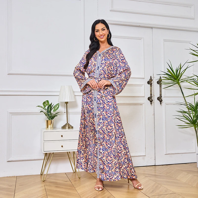Muslim Hooded Abaya Dress for Women Light Luxury Floral Print Robe Moroccan Caftan Dubai Turkey Oman Arabic Clothing Ramadan
Muslim Hooded Abaya Dress for Women Light Luxury Floral Print Robe Moroccan Caftan Dubai Turkey Oman Arabic Clothing Ramadan