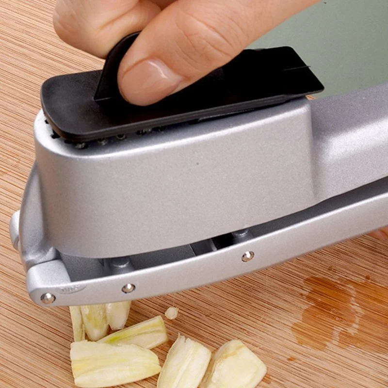 Multifunction 2 In 1 Garlic Presses Gadget Fruit Vegetable Squeeze Kitchen Tool Kitchen Accessories Mincer Manual Garlic Crusher
Multifunction 2 In 1 Garlic Presses Gadget Fruit Vegetable Squeeze Kitchen Tool Kitchen Accessories Mincer Manual Garlic Crusher