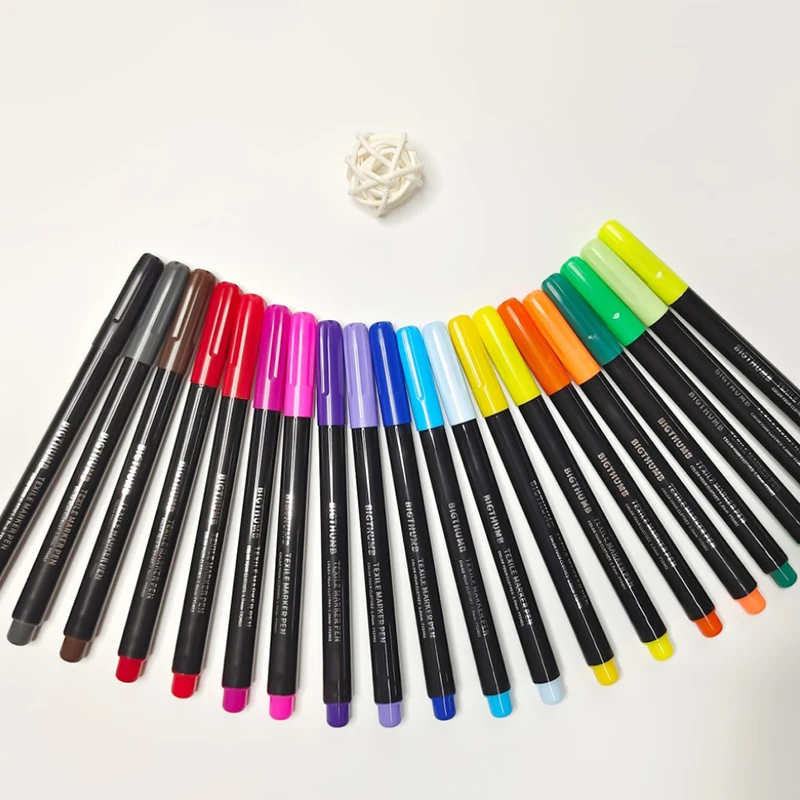 20Pcs Fabric Painting Pen Permanent Marker Professional Painting Pen For T-shirt Clothes Handbags Canvas Design DIY Supplies
20Pcs Fabric Painting Pen Permanent Marker Professional Painting Pen For T-shirt Clothes Handbags Canvas Design DIY Supplies
