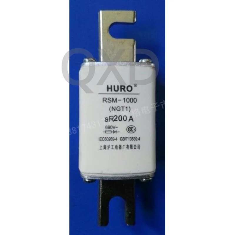 Предохранители: NGT1 RSM-1000 200A 690V aR / NGT1 RS6-1 250A 690V / NGT1 RS6-1 100A 125A 160A 400V/690V/1000V aR
Предохранители: NGT1 RSM-1000 200A 690V aR / NGT1 RS6-1 250A 690V / NGT1 RS6-1 100A 125A 160A 400V/690V/1000V aR