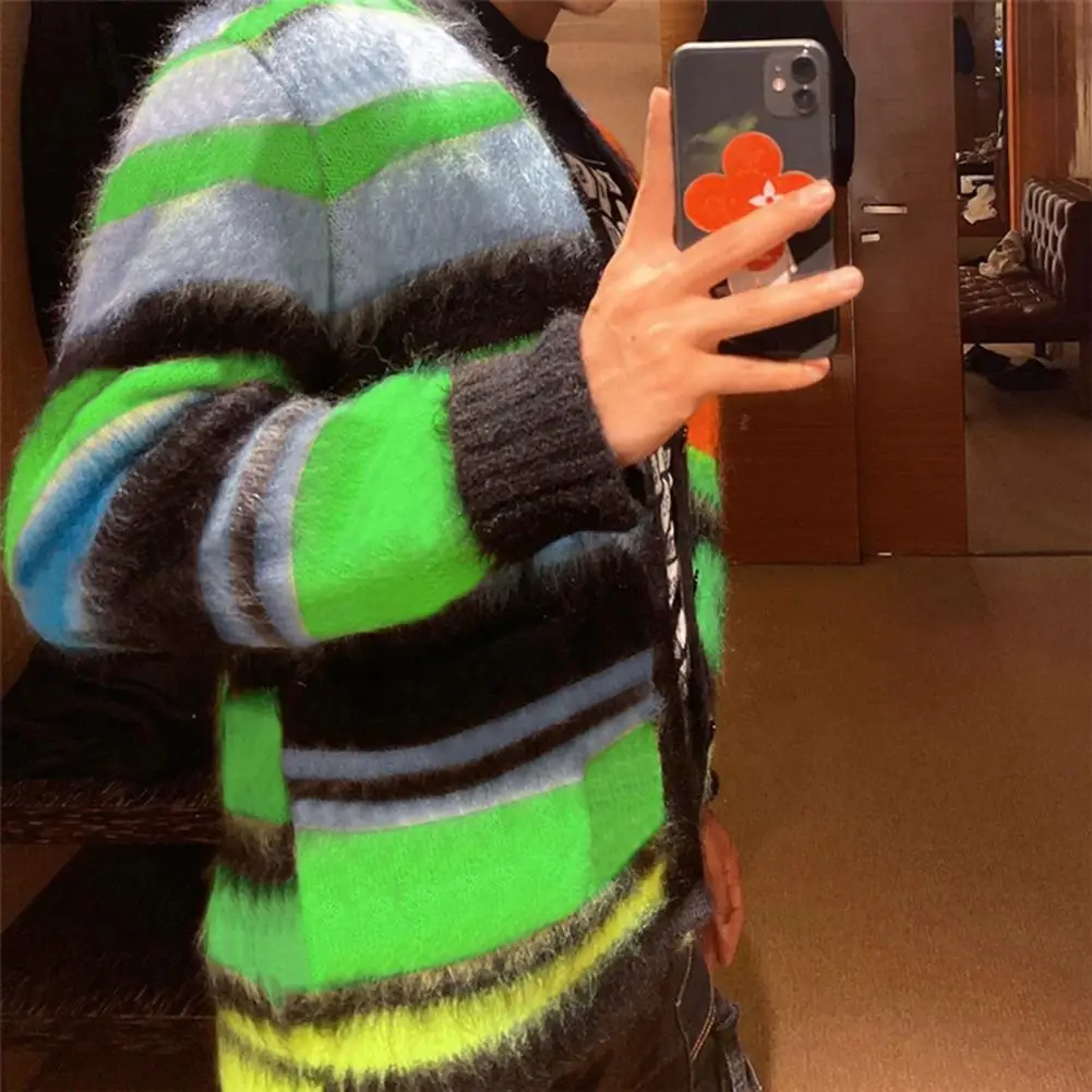 Classic Sweater Coat Cold Resistant Ultra Soft Skin-Touch Striped Print Women Knitted Cardigan
Classic Sweater Coat Cold Resistant Ultra Soft Skin-Touch Striped Print Women Knitted Cardigan