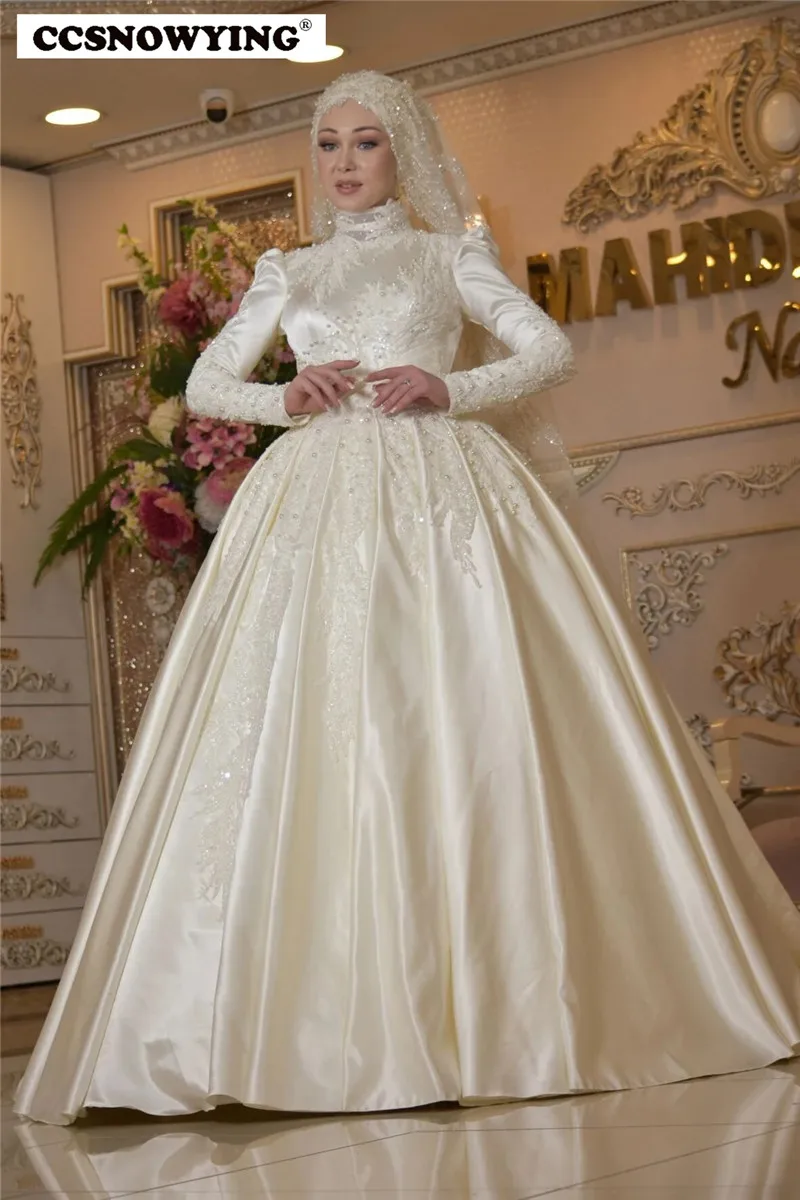 

Женское свадебное платье It's yiiya, белое атласное платье с длинным рукавом, высоким воротом и жемчужинами на лето 2019