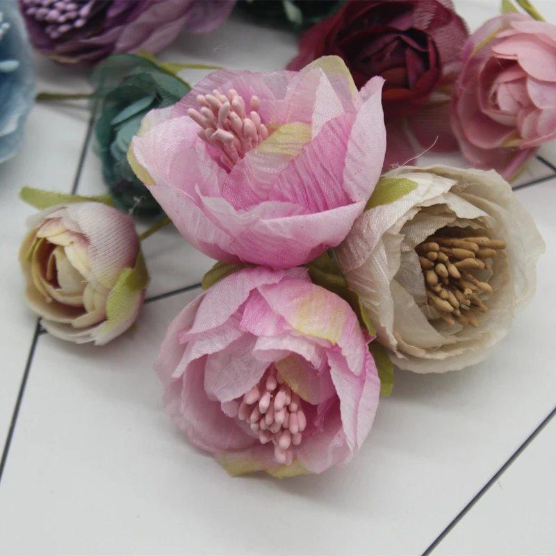 Artificial Flowers Roses DIY Christmas Headdress Bride Accessories Wrist Flower for Wedding Home Decor
Artificial Flowers Roses DIY Christmas Headdress Bride Accessories Wrist Flower for Wedding Home Decor