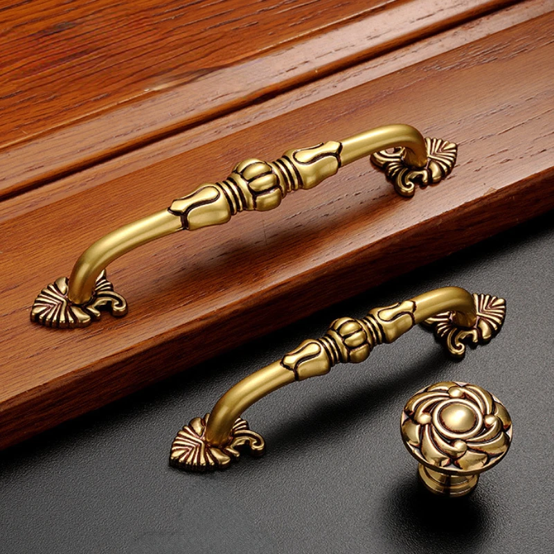 Золотистый, черный, полностью медный шкаф, дверь шкафа, металлическая фурнитура, шкафчик, Античный ящик, мебельная фурнитура из чистой меди
Золотистый, черный, полностью медный шкаф, дверь шкафа, металлическая фурнитура, шкафчик, Античный ящик, мебельная фурнитура из чистой меди