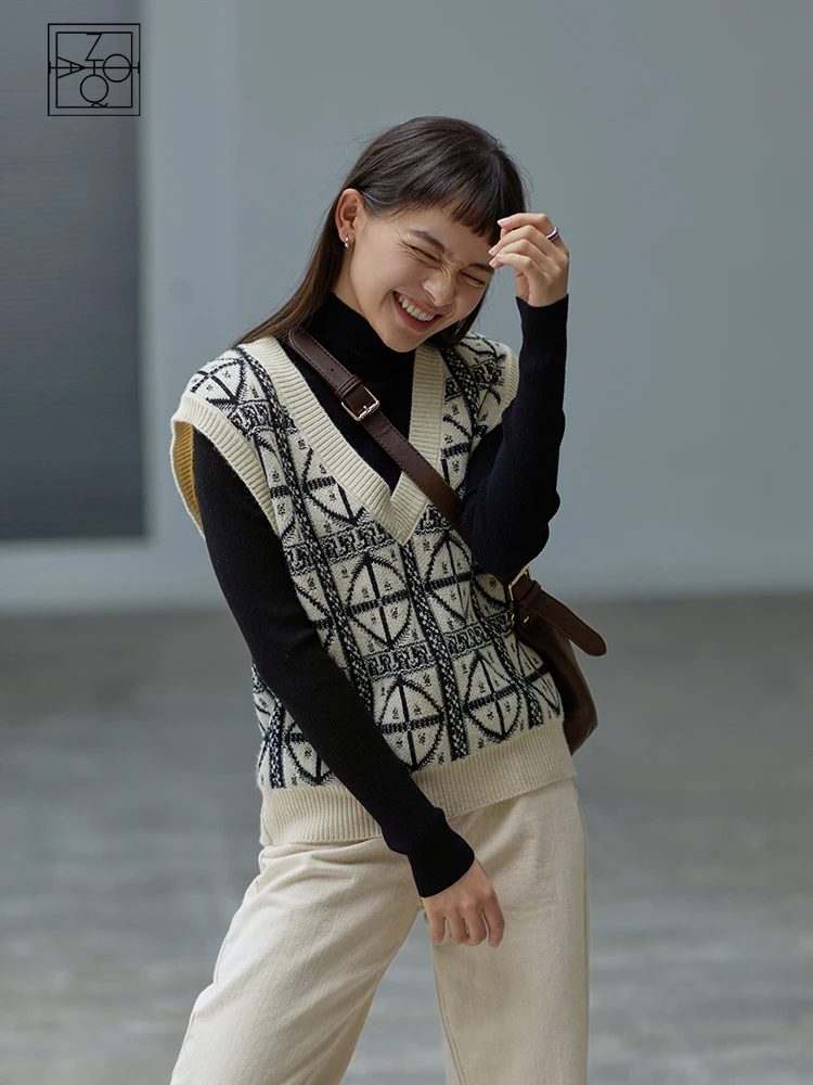 ZIQIAO 2021 Autumn Tank Top Women Checked Knitted Vest Outside Lazy Style Sweater Vest Waistcoat Women Knitted Plaid Vest
ZIQIAO 2021 Autumn Tank Top Women Checked Knitted Vest Outside Lazy Style Sweater Vest Waistcoat Women Knitted Plaid Vest