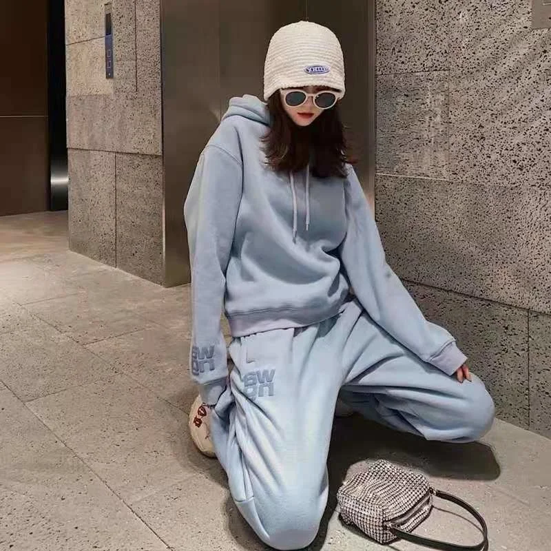 Sports Hoodies Suits For Women Letter Print Solid Hoodies And Pants Two Piece Sets Casual Versatile Suit Female High Street Sets
Sports Hoodies Suits For Women Letter Print Solid Hoodies And Pants Two Piece Sets Casual Versatile Suit Female High Street Sets
