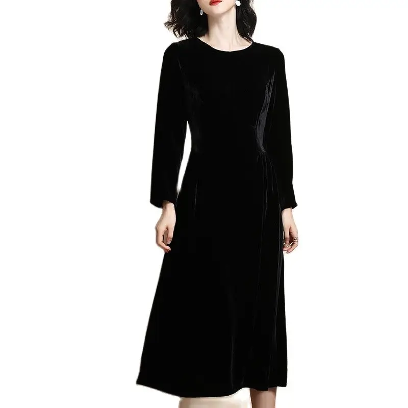Spring New lady Silk Velvet Dress Temperament Black Long Sleeve French Retro Slim Waist women Mulberry Silk Long Skirt
Spring New lady Silk Velvet Dress Temperament Black Long Sleeve French Retro Slim Waist women Mulberry Silk Long Skirt