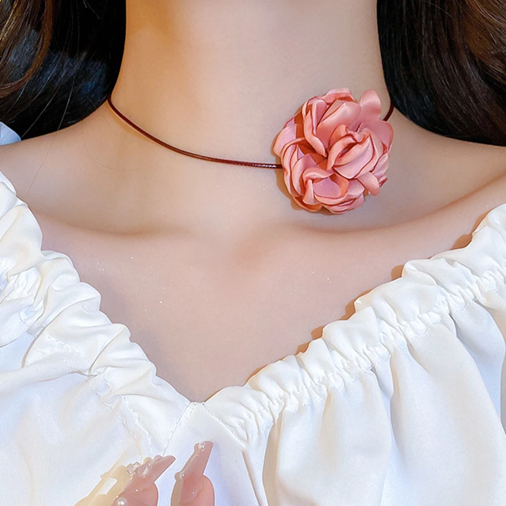 Big Rose Flower Choker Necklace For Women Romantic Adjustable Chain Party Wedding Necklace Fashion Jewelry Girls Gift Creative
Big Rose Flower Choker Necklace For Women Romantic Adjustable Chain Party Wedding Necklace Fashion Jewelry Girls Gift Creative
