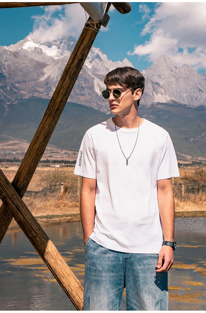 5990 men Summer Tide Brand Letter Embroidered Half Sleeve Casual Short Sleeve T-shirt
5990 men Summer Tide Brand Letter Embroidered Half Sleeve Casual Short Sleeve T-shirt