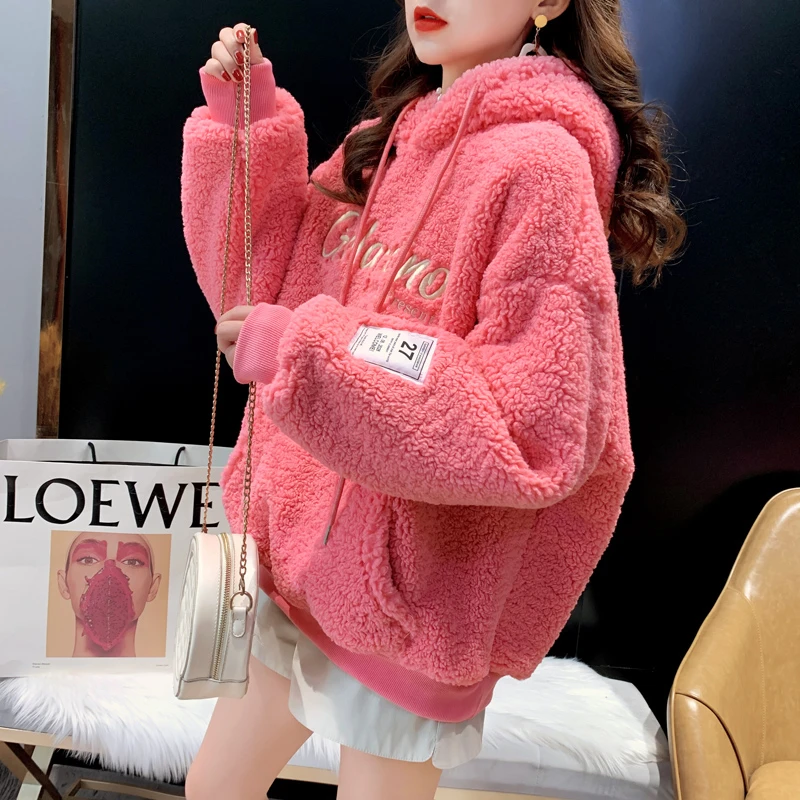 Winter Autumn Warm Faux Lamb Fur Hoodie Casual Women Fleece Sweatershirt Crop Top Loose Pullover Sweat Femme
Winter Autumn Warm Faux Lamb Fur Hoodie Casual Women Fleece Sweatershirt Crop Top Loose Pullover Sweat Femme