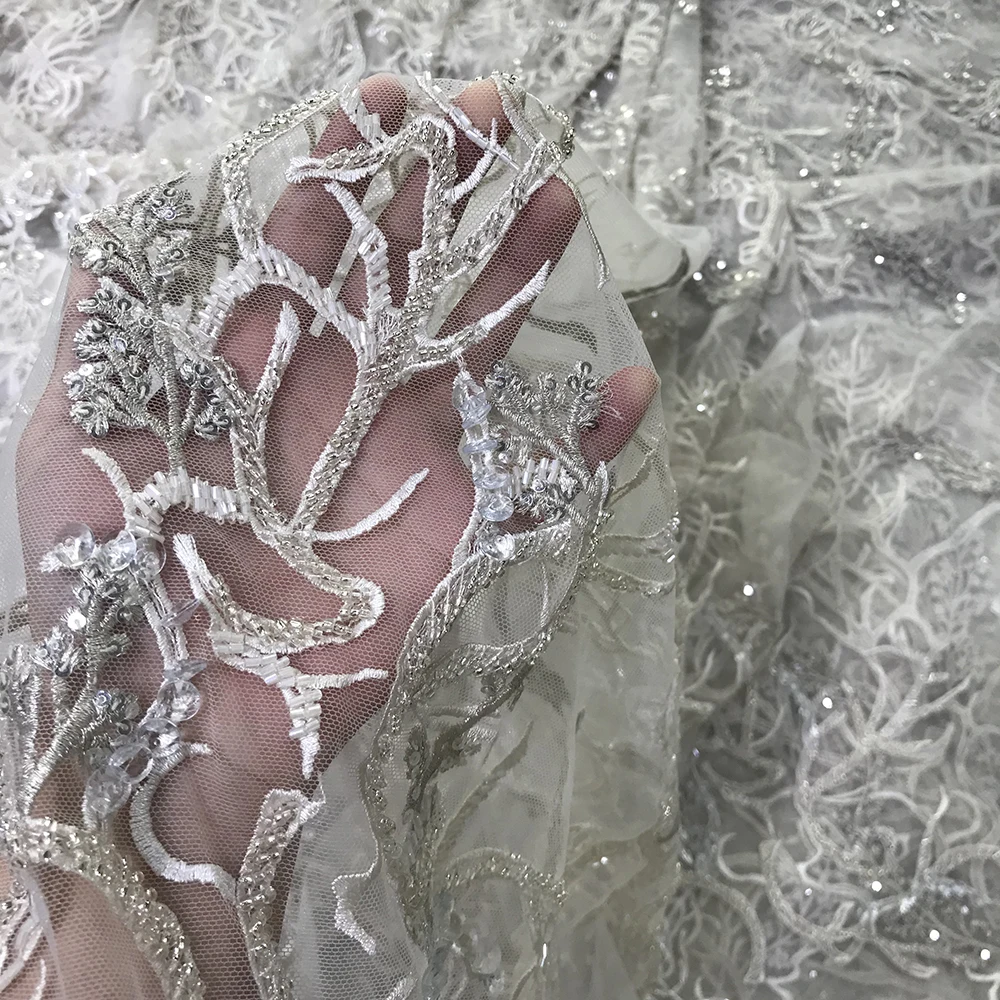 High Quality Sequence Lace Embroidery African Guipure Fabric Sequin Beaded Tulle Mesh Apricot Color French Net Textile for Dress
High Quality Sequence Lace Embroidery African Guipure Fabric Sequin Beaded Tulle Mesh Apricot Color French Net Textile for Dress