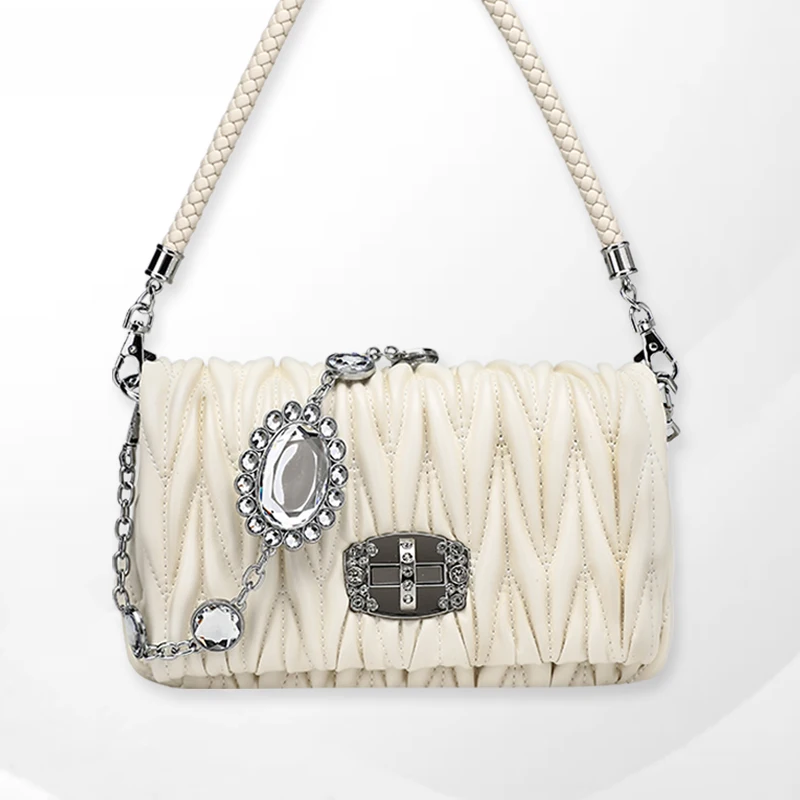 Women Bag 2022 Shoulder Bag Luxury Designer Female Bag Brand Bling Purse Mini Top Handle Handbag Chain Mesh Clutch for Party
Women Bag 2022 Shoulder Bag Luxury Designer Female Bag Brand Bling Purse Mini Top Handle Handbag Chain Mesh Clutch for Party