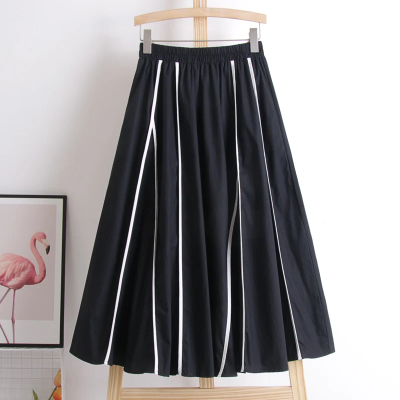2021 summer new design half-length skirt female black contrast color A-line skirt mid-length and large-length skirt
2021 summer new design half-length skirt female black contrast color A-line skirt mid-length and large-length skirt