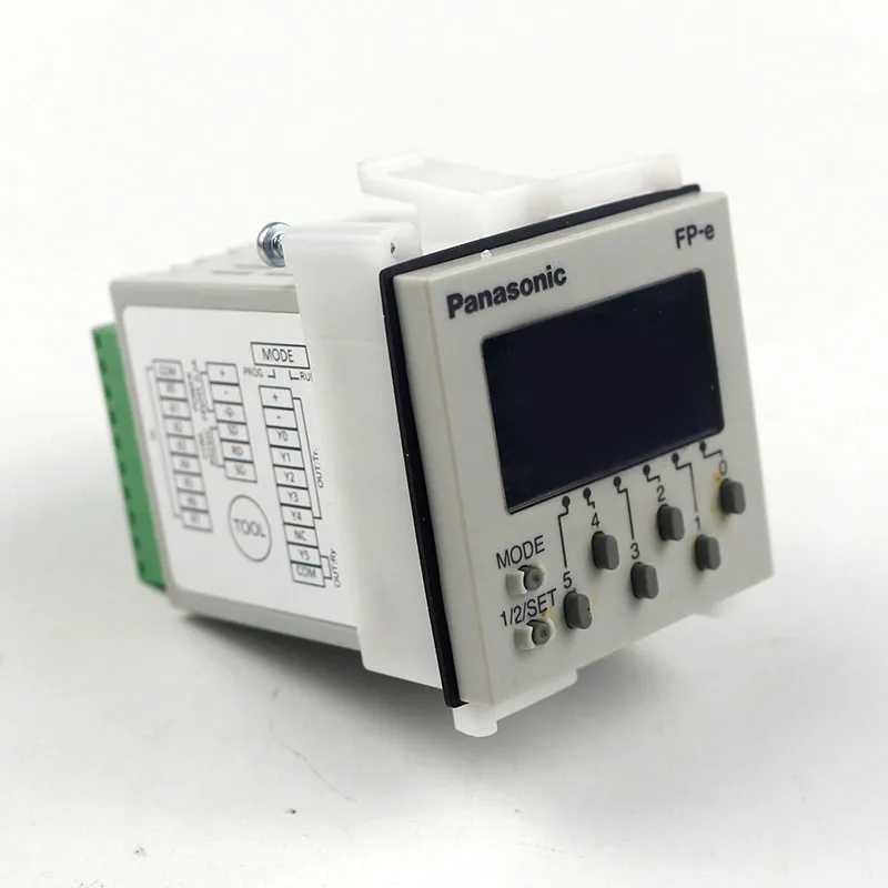 AFPE224300 small programmable panel mounted transistor/relay output program capacity 2720 steps new original genuine
AFPE224300 small programmable panel mounted transistor/relay output program capacity 2720 steps new original genuine