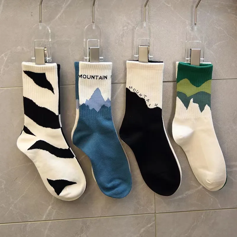 Women Socks New Spring Summer British Style Color Blocking Stripes Hollow Hole Socks Personality Fashion Design Trend
Women Socks New Spring Summer British Style Color Blocking Stripes Hollow Hole Socks Personality Fashion Design Trend