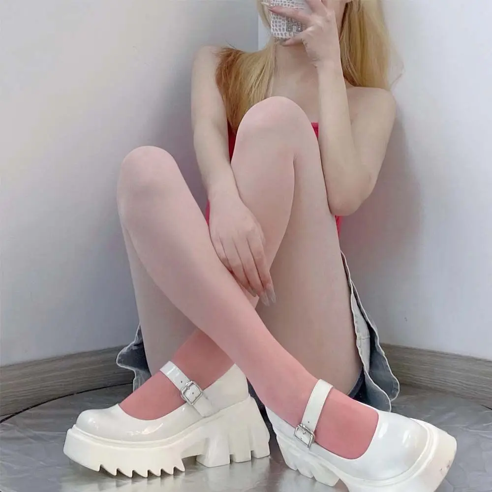 Harajuku Personality Fashionable Girl Black Silk Gradient Mesh Stockings Arbitrary Cut Gradient Color Pantyhose
Harajuku Personality Fashionable Girl Black Silk Gradient Mesh Stockings Arbitrary Cut Gradient Color Pantyhose