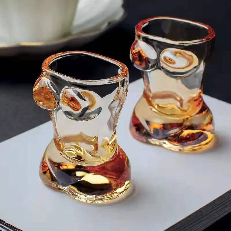 Cocktail Glass Creative Personality Women's Modeling Glass Stuffy Baijiu Fashionable Glass Small Ornaments
Cocktail Glass Creative Personality Women's Modeling Glass Stuffy Baijiu Fashionable Glass Small Ornaments
