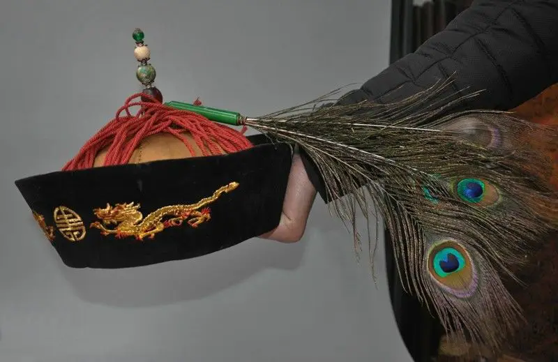 8" China Qing Dynasty Goverment Official Hat Dragon Embroidery Crown Collectable
8" China Qing Dynasty Goverment Official Hat Dragon Embroidery Crown Collectable