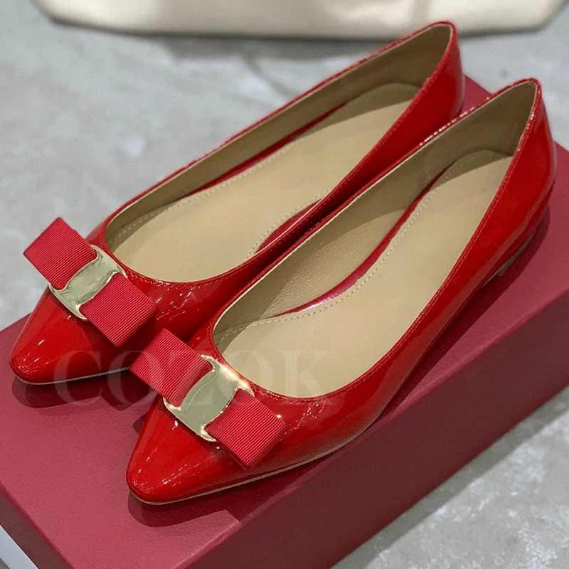 2023 Spring Autumn New Ladies Leisure Shoes Pointed Toe Design Lovely Retro Style Casual Shoes Simplicity Classics Women Loafers
2023 Spring Autumn New Ladies Leisure Shoes Pointed Toe Design Lovely Retro Style Casual Shoes Simplicity Classics Women Loafers