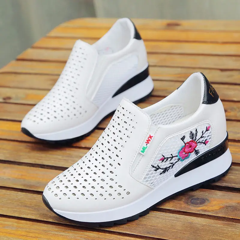 

2022Women Comfortable Casual Shoes Summer Slip on Loafers Mixed Colors Hollow Out Increasing Internal Height Sneakers Zapatillas