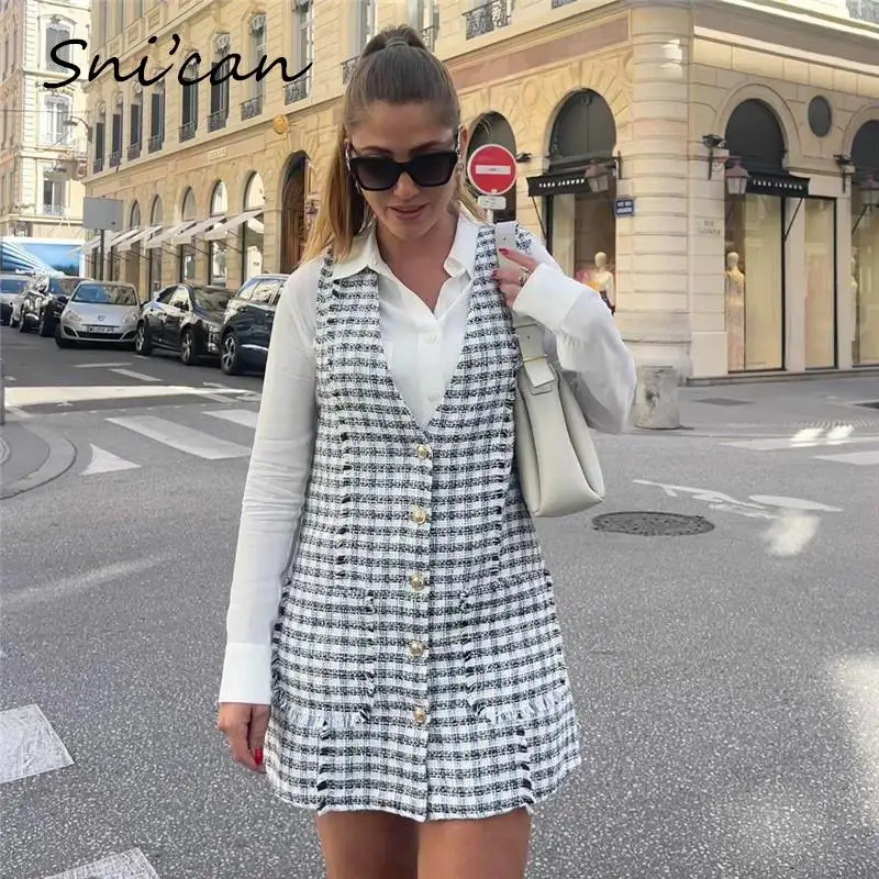 Tweed Woolen Women Overall Dress Spring Fashion V Neck Sleeveless Pockets Short Elegant Office Ladies Robe Femme 2022 Outwear
Tweed Woolen Women Overall Dress Spring Fashion V Neck Sleeveless Pockets Short Elegant Office Ladies Robe Femme 2022 Outwear