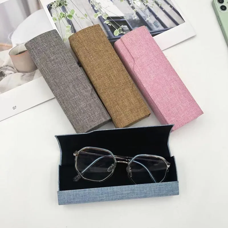 Men Women Vintage Retro Square Glasses Box Sunglasses Folding Eyewear Case Optical Storage Glasses Case
Men Women Vintage Retro Square Glasses Box Sunglasses Folding Eyewear Case Optical Storage Glasses Case
