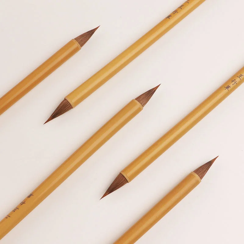 Wolf hair chicken feet small regular script brush flyhead garlic pen beginner student calligraphy medium small regular script
Wolf hair chicken feet small regular script brush flyhead garlic pen beginner student calligraphy medium small regular script