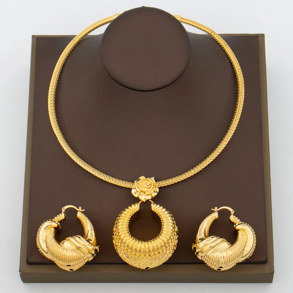 Hoop Earrings and Pendant Jewelry 2023 Trend Women 18k Gold Plated Unusual Earrings and Necklace African Dubai Jewelry Gifts
Hoop Earrings and Pendant Jewelry 2023 Trend Women 18k Gold Plated Unusual Earrings and Necklace African Dubai Jewelry Gifts