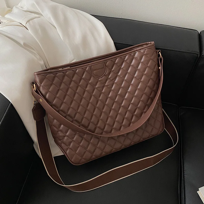 Large Capacity Designer Handbag For Women Brand Luxury Bag Woman Vintage Diamond Lattice Casual Tote Travel Shopper Shoulder Bag
Large Capacity Designer Handbag For Women Brand Luxury Bag Woman Vintage Diamond Lattice Casual Tote Travel Shopper Shoulder Bag