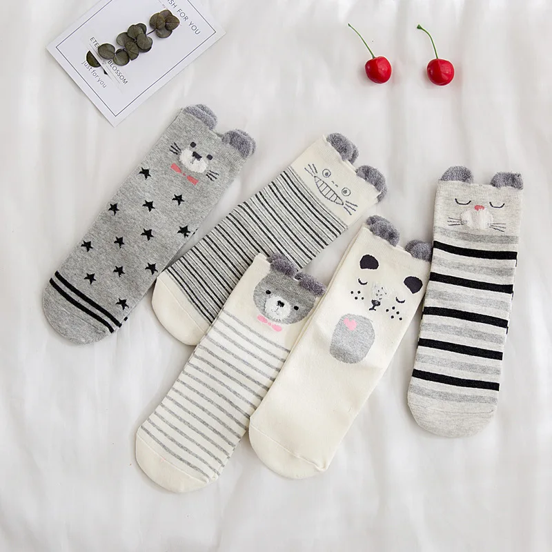 Bear Cat Dragon Cat Rabbit Fox Lion Cartoon Animals Wave Dot Stripe Pattern Three-dimensional Woman Cotton Socks Autumn
Bear Cat Dragon Cat Rabbit Fox Lion Cartoon Animals Wave Dot Stripe Pattern Three-dimensional Woman Cotton Socks Autumn