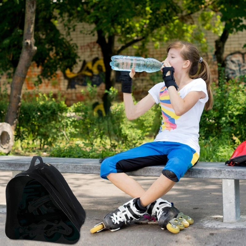 Skate Bag, Ice Skate Bag with Adjustable Shoulder Strap, Breathable Oxford Cloth Skating Shoes Storage Bag Ice Skate Bag 24BD 
Skate Bag, Ice Skate Bag with Adjustable Shoulder Strap, Breathable Oxford Cloth Skating Shoes Storage Bag Ice Skate Bag 24BD