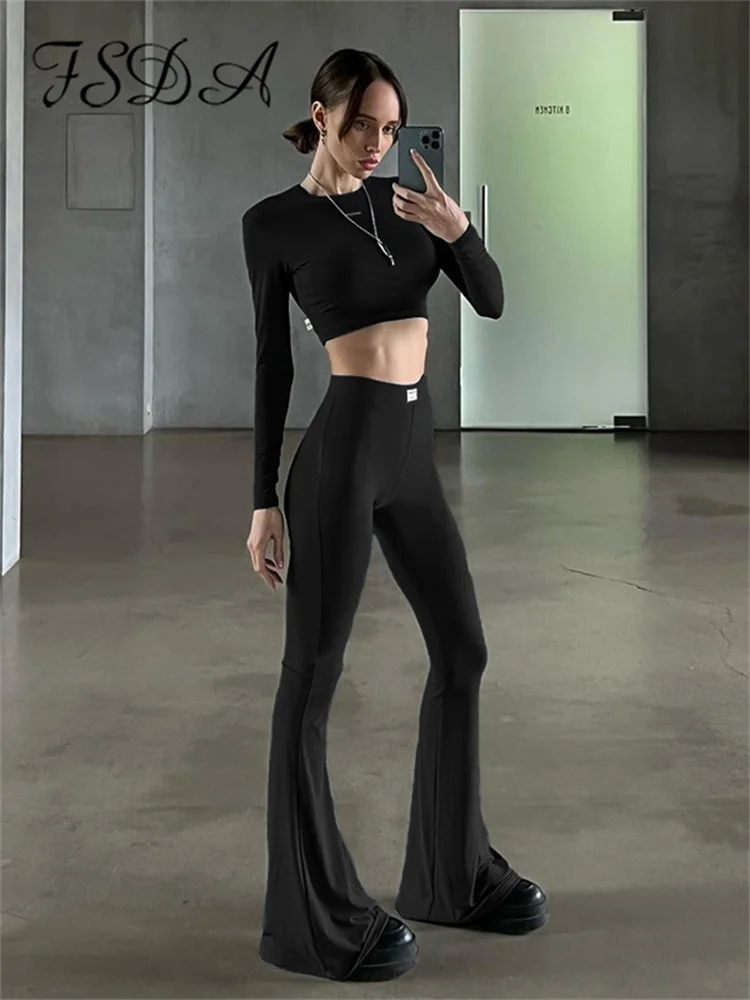 FSDA O Neck Long Sleeve Crop Top And High Waist Flare Pant Two Piece Set Women Skinny Casual Sport Suti Autumn Streetwear 
FSDA O Neck Long Sleeve Crop Top And High Waist Flare Pant Two Piece Set Women Skinny Casual Sport Suti Autumn Streetwear